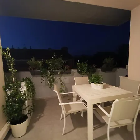 Casa Degli Aromi Apartment *